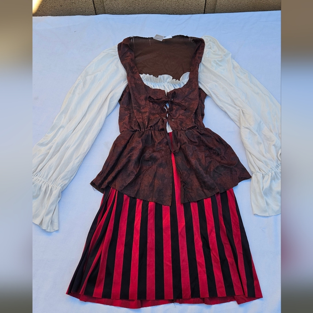 Women Pirate Outfit / Costume Size Small to Medium
